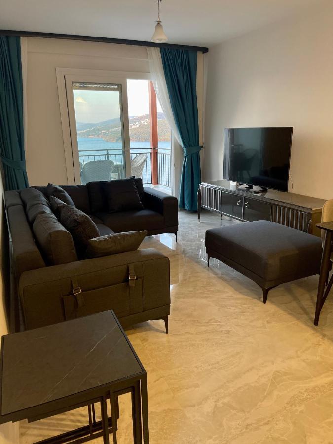 Beach Front Apartment Bogazici Exteriör bild